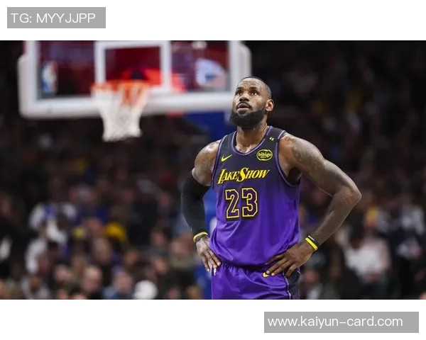 湖人全队失误频繁詹姆斯个人失误六次骑士表现稳健仅失误八次